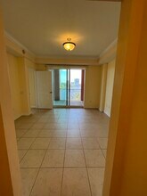 2743 1st St, Unit 403 in Ft. Myers, FL - Building Photo - Building Photo