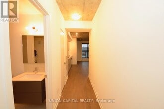 530 Indian Grove in Toronto, ON - Building Photo - Building Photo