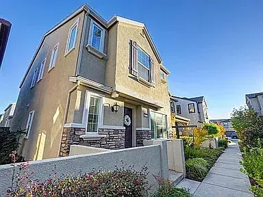 2025 Honey Church Pl in Roseville, CA - Building Photo - Building Photo