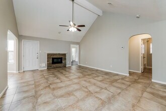 24030 Rockygate Dr in Spring, TX - Building Photo - Building Photo