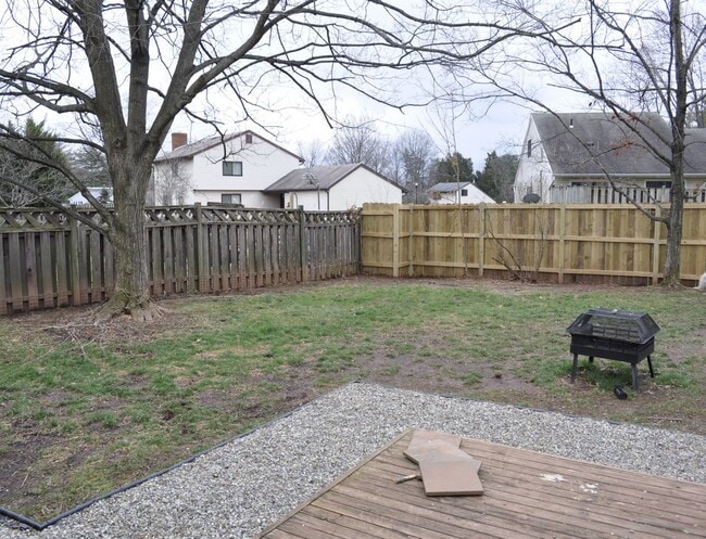 760 Sugarland Run Drive in Sterling, VA - Foto de edificio - Building Photo