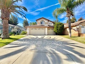 25211 Corte Sombrero in Murrieta, CA - Building Photo