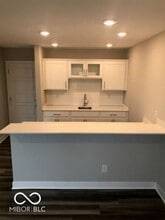 305 Fairfax Way in Zionsville, IN - Building Photo - Building Photo