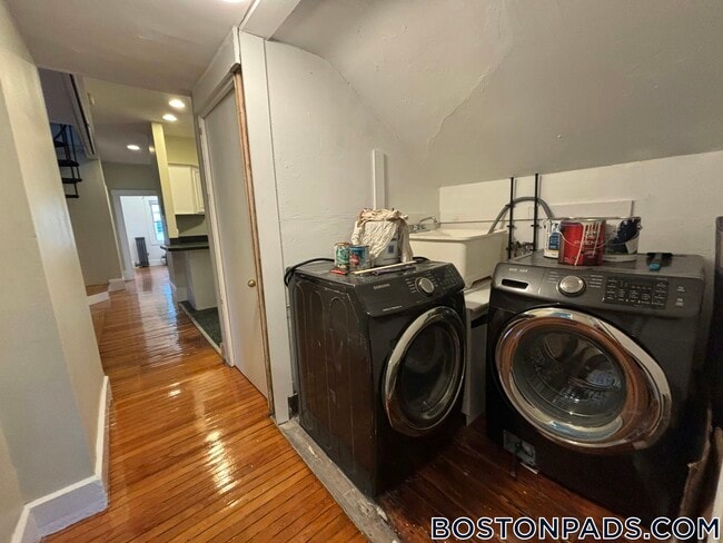 property at 47 Cummins Hwy