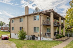 3305 Queen City Ave in Cincinnati, OH - Building Photo