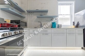 3320 S Carpenter St in Chicago, IL - Building Photo - Building Photo