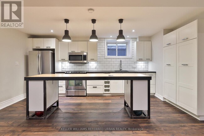 234 Seaton St in Toronto, ON - Building Photo - Building Photo