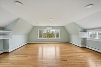 450 Ocean Rd in Narragansett, RI - Building Photo - Building Photo