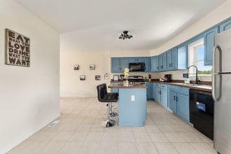3 Farm Rd in Woodbine, NJ - Building Photo - Building Photo