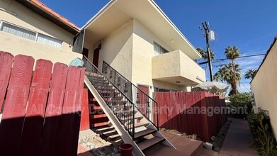 550 El Cielo Rd in Palm Springs, CA - Building Photo - Building Photo