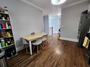 717 W Belmont Ave in Chicago, IL - Building Photo - Building Photo