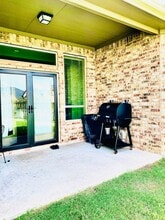 5714 Remington Briar Ct in Houston, TX - Building Photo - Building Photo