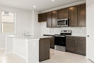 10119 Jardin Verde in San Antonio, TX - Building Photo - Building Photo