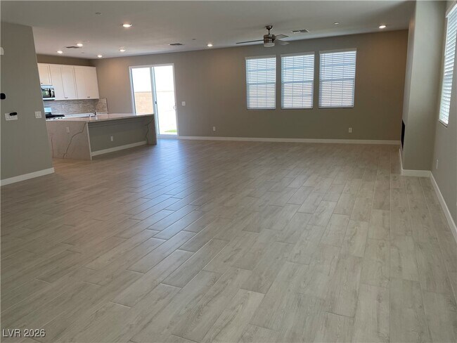 3610 Tondela Ln in Henderson, NV - Building Photo - Building Photo