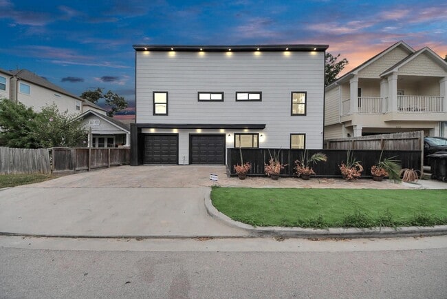 property at 1111 E 27th St