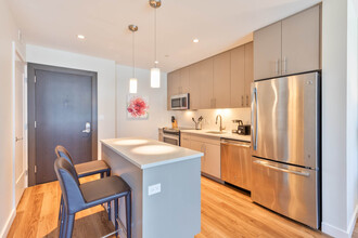25 Northern Ave in Boston, MA - Building Photo - Building Photo