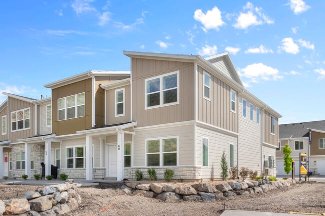 property at 82 W 925 N