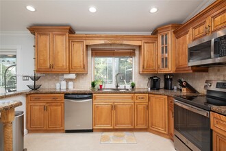 8411 NW 20th Pl in Coral Springs, FL - Foto de edificio - Building Photo