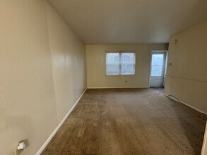 423 S Main St in Broadway, VA - Building Photo - Building Photo