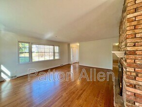 29 Tsali Trail in Asheville, NC - Building Photo - Building Photo