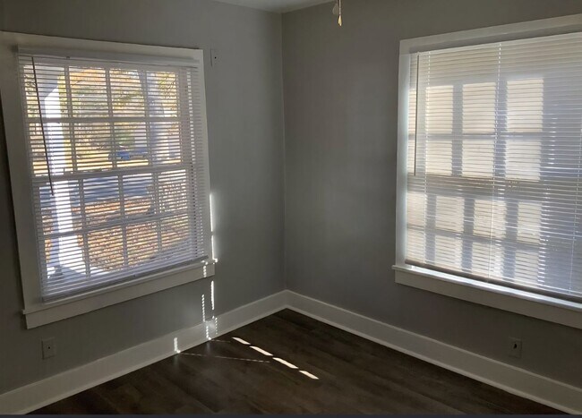 2023 Whitney Ave in Memphis, TN - Building Photo - Building Photo