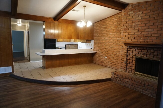 3821 51st in Lubbock, TX - Building Photo - Building Photo