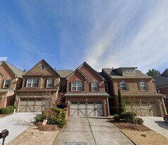 4985 Hastings Terrace in Alpharetta, GA - Building Photo