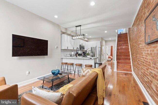 property at 2235 E Chase St