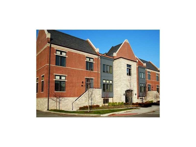 222 N East St, Unit 102 in Indianapolis, IN - Building Photo - Building Photo