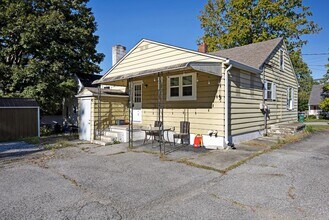 211 N Mantle Ave in Elizabethtown, KY - Building Photo - Building Photo