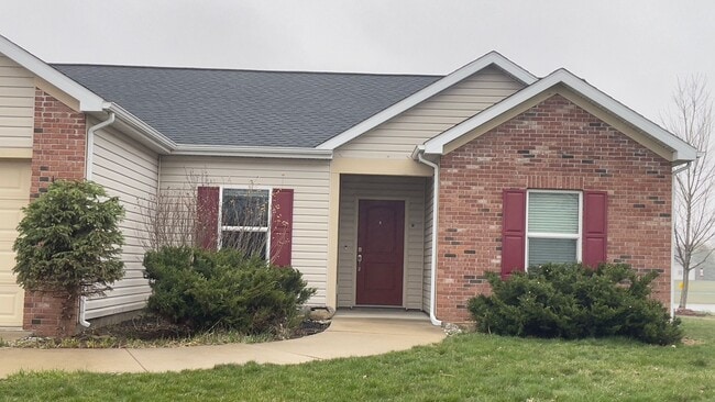 3232 Huxley Dr in West Lafayette, IN - Building Photo - Building Photo
