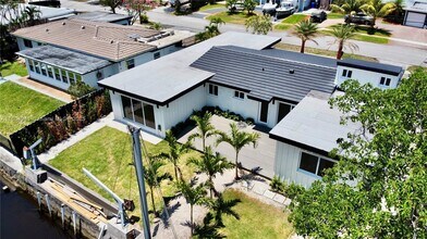 1720 SW 23rd Ave in Fort Lauderdale, FL - Building Photo - Building Photo