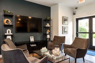 Aberdeen in Lawrence, KS - Foto de edificio - Interior Photo