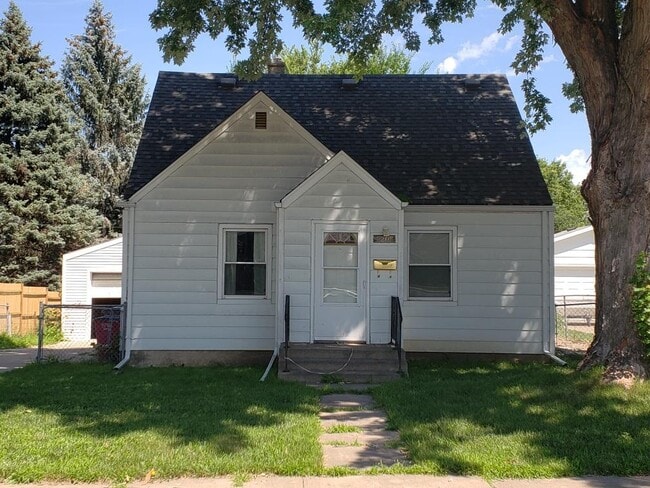 property at 2208 S Willow Ave
