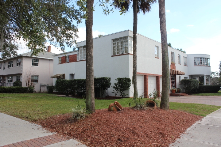 Largo Road in Jacksonville, FL - Building Photo