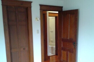 832 Suedberg Rd, Unit 2 in Pine Grove, PA - Foto de edificio - Building Photo