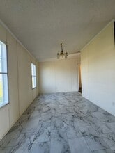 85 Brook Meadow Dr in La Grange, NC - Building Photo - Building Photo