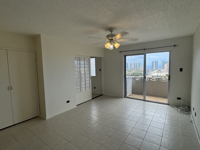 property at 1614 Emerson St