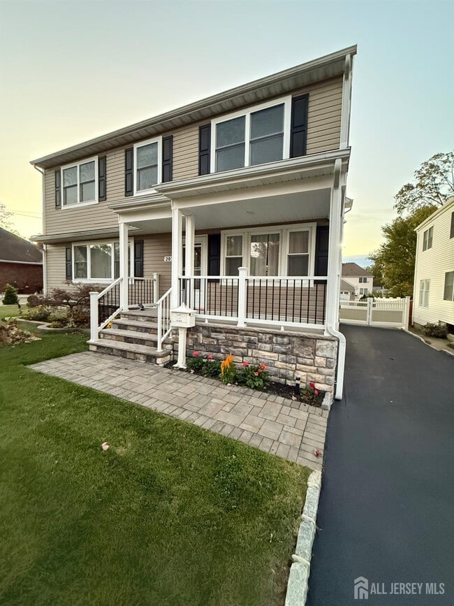 207 Remsen Ave in Woodbridge Township, NJ - Building Photo - Building Photo