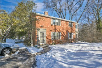 2820 Cumberland Blvd in Camp Hill, PA - Building Photo - Building Photo