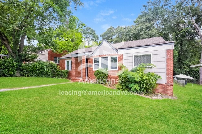 2711 King St in Columbus, GA - Foto de edificio - Building Photo