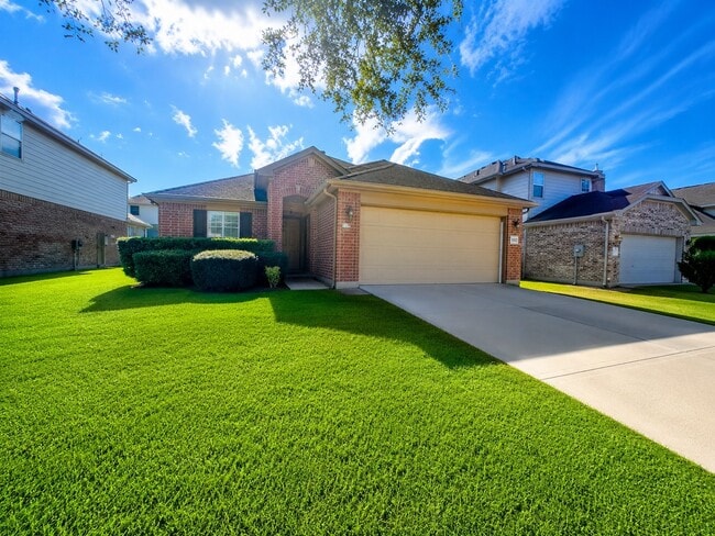property at 10426 Whisper Bluff Dr