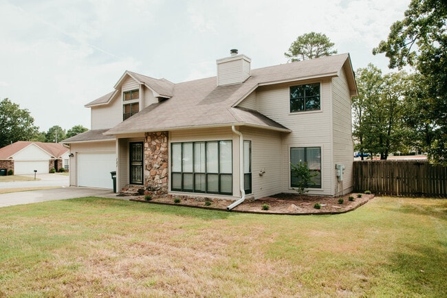 101 Bearskin Dr in Sherwood, AR - Building Photo - Building Photo