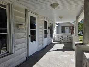 846 Hunter St NW in Warren, OH - Building Photo - Building Photo