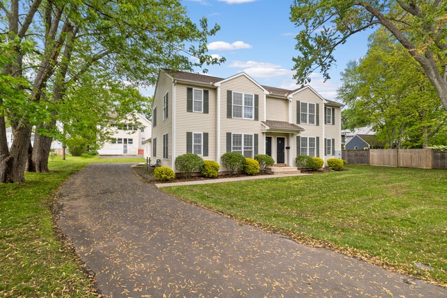 property at 36 Vincent St