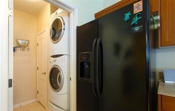 1818 Moore Blvd, Unit 1818 Moore Blvd, #223 in Davis, CA - Building Photo - Building Photo