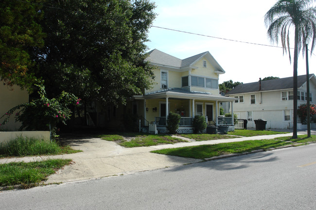 727 7th Ave N in St. Petersburg, FL - Building Photo - Building Photo