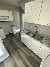 2036 Singleton St in Indianapolis, IN - Building Photo - Building Photo