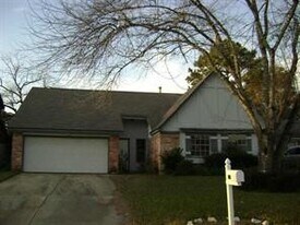 4011 Alshire Dr in Spring, TX - Building Photo