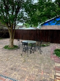 10739 Highland Woods Dr photo'